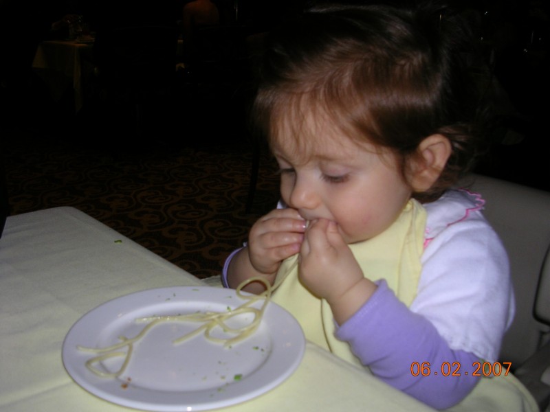 Yasasin bu gece spagetti var!!!