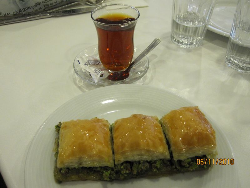 Baklava ve Turk cayi